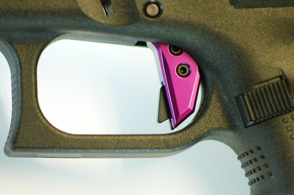 Serpico TANTO™ Gen 3-4 Aluminum Flat Faced Trigger Shoe Poison Purple fits Glock - Image 3
